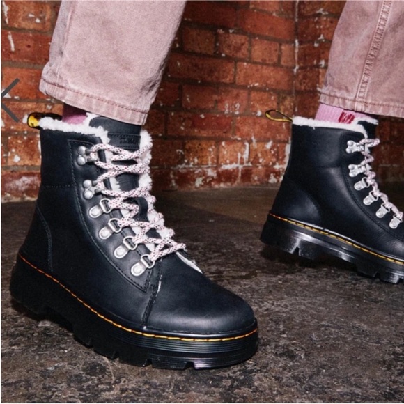 🖤Size 9 - NWT: DR. MARTENS - Women's Combs Wyoming Boots - Picture 2 of 12